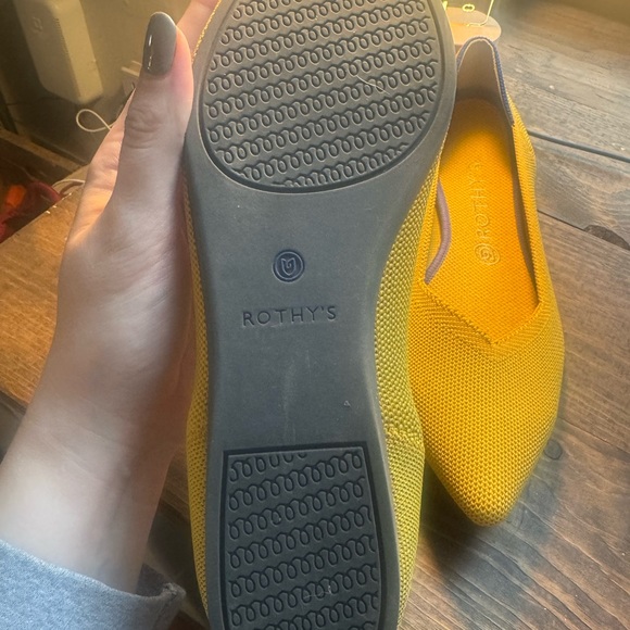 Rothy’s. The Point - Picture 2 of 3